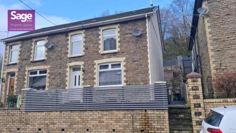 Gwyddon Road, Abercarn, Newport