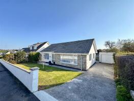 17, Cotswold Avenue, St. Austell PL26 7ER