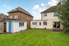 1, Woodgate Villas, Westergate Street, Chichester PO20 3QN