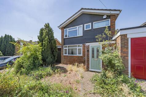 St. Peters Close, Slough