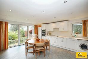 5, Morewood Drive, Burton, Burton-in-kendal LA6 1NE