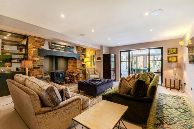 Formal Drawing Room
