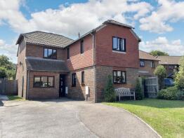 6, Churchfields, Southampton SO45 1FY