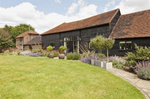 Kings Ash Barn, Kings Ash Farm, Chesham Lane, Kings Ash HP16 9NP