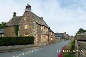 2 Corner Farm, Church Street, Oakham LE15 8RS