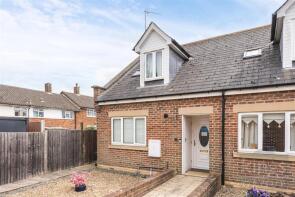 9, Alexander Mews, Harlow CM17 9BX