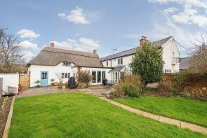 Turnpike Lodge, The Green, Lutterworth LE17 4SB