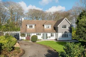 5, Ridgewood Close, St. Austell PL26 6AT