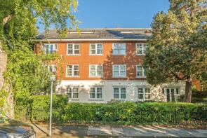 Flat 6, 21 Albany House, Lovelace Road, Surbiton KT6 6JP