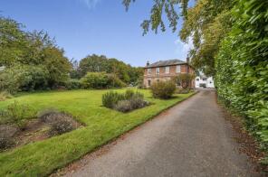 Flat 5, Braust House, Weyhill Road, Weyhill, Andover SP11 0PP