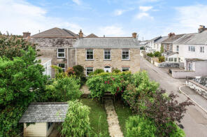 Hillside, Redruth Highway, Redruth TR15 1RU