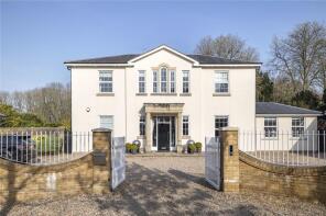1, Henderson Place, Hertford SG13 8GA