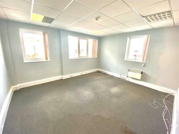 Office 2.jpg