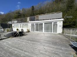 130 Hillside Villas, Millendreath Holiday Village, Millendreath PL13 1PF