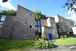 25, Frizley Gardens, Bradford BD9 4LY