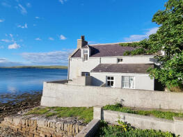 Garleton Cottage, Front Road, St Margarets Hope, South Ronaldsay KW17 2SL