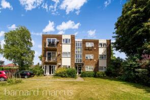 8, 564 Saffron Court, Staines Road, Feltham TW14 8PQ