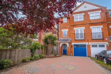 Hermitage Road, Crystal Palace, London, SE19