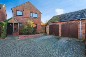 12, Carpenters Close, Nottingham NG12 3AT
