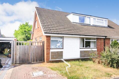 Orlando Close, Bilton, Rugby