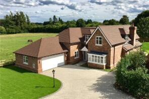 Kidgerbury, Green Lane, Littlewick Green, Maidenhead SL6 3RH