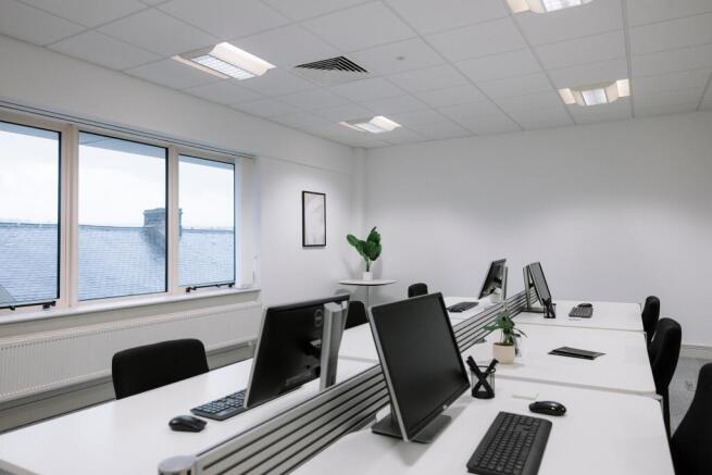 800 sq.ft. office