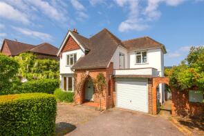 Larchfield, Old Road, Betchworth RH3 7DU
