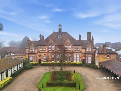 Elmbridge Hall, Fyfield, CM5