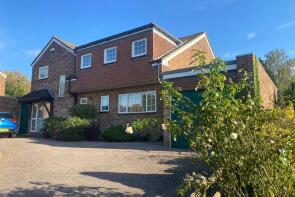 20, The Meadows, Halstead TN14 7HD