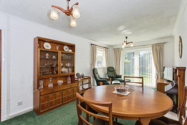 Sitting/Dining Room
