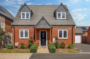 24, Maybush Gardens, Evesham WR11 7YL