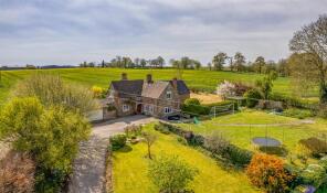 Old Manor House, C1262 From A466 Llanwarne To B4348, Hereford HR2 8JE