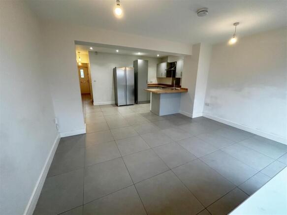 Kitchen_Dining room.jpg