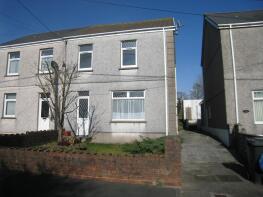 14, King Edward Road, Ammanford SA18 1YD