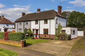 24, Pollards Oak Crescent, Oxted RH8 0JG