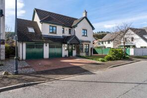 4, Leeburn View, Peebles EH45 9LS