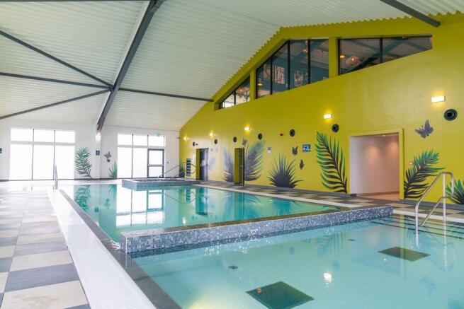 Indoor swimming pool at Hedley Wood Holiday Park