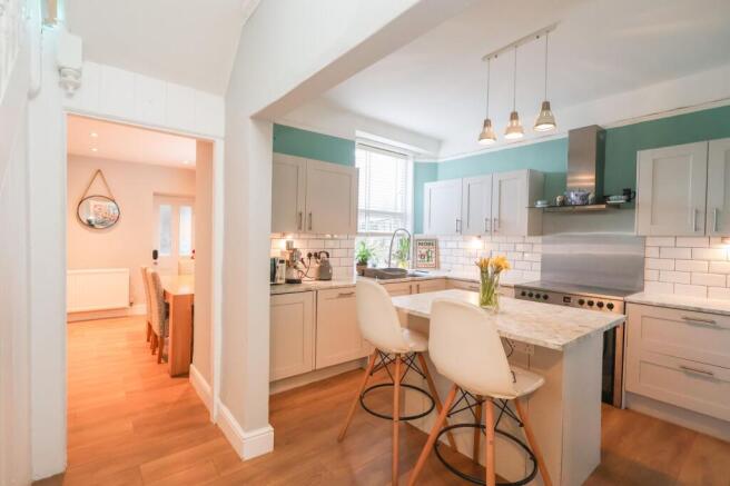 Kitchen/Breakfast Room