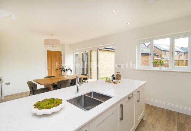 Open Plan Living 4 p
