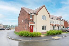 42, Lady's Mantle Way, Norwich NR9 5FN