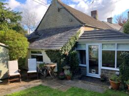 3, Baunton Hill, Cheltenham Road, Cirencester GL7 7BE