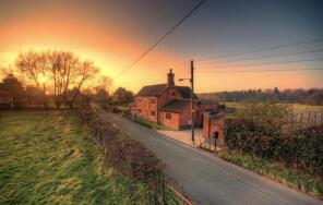Lilac Cottage, School Lane, Wolverhampton WV9 5AN