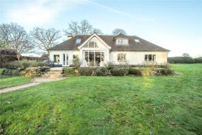 Rosefield, Old Kiln Close, Churt, Farnham GU10 2JH