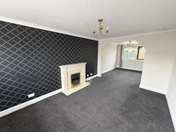 4 Kirkland Road, Dumfries, DG1 4EZ - Braidwoods So