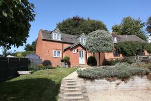 21, Chestnut Road, Banbury OX17 1BG