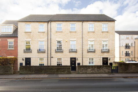 Bretton Place, Guiseley, Leeds, LS20 8FL