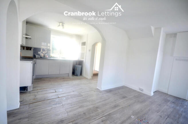 Three bedroom End-Terrace House for sale Rugby Ro