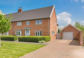 7, Fishers Drive, Bury St. Edmunds IP28 6RU