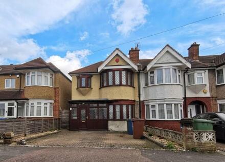 Waverley Road, Rayners Lane