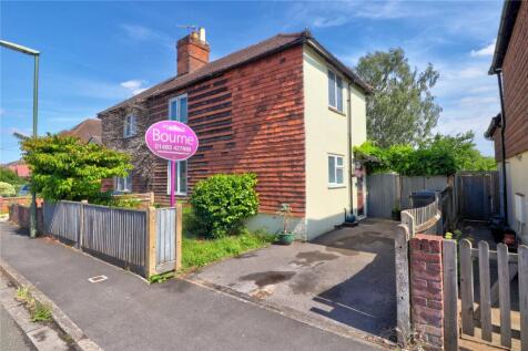 Furze Lane, Godalming, Surrey, GU7